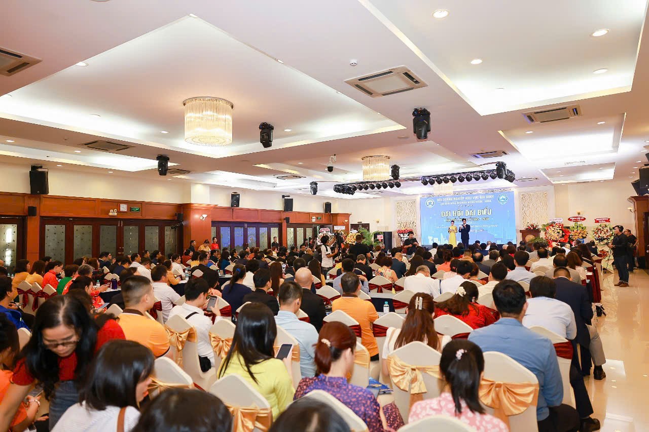 toan-canh-1-1763186726.jpg