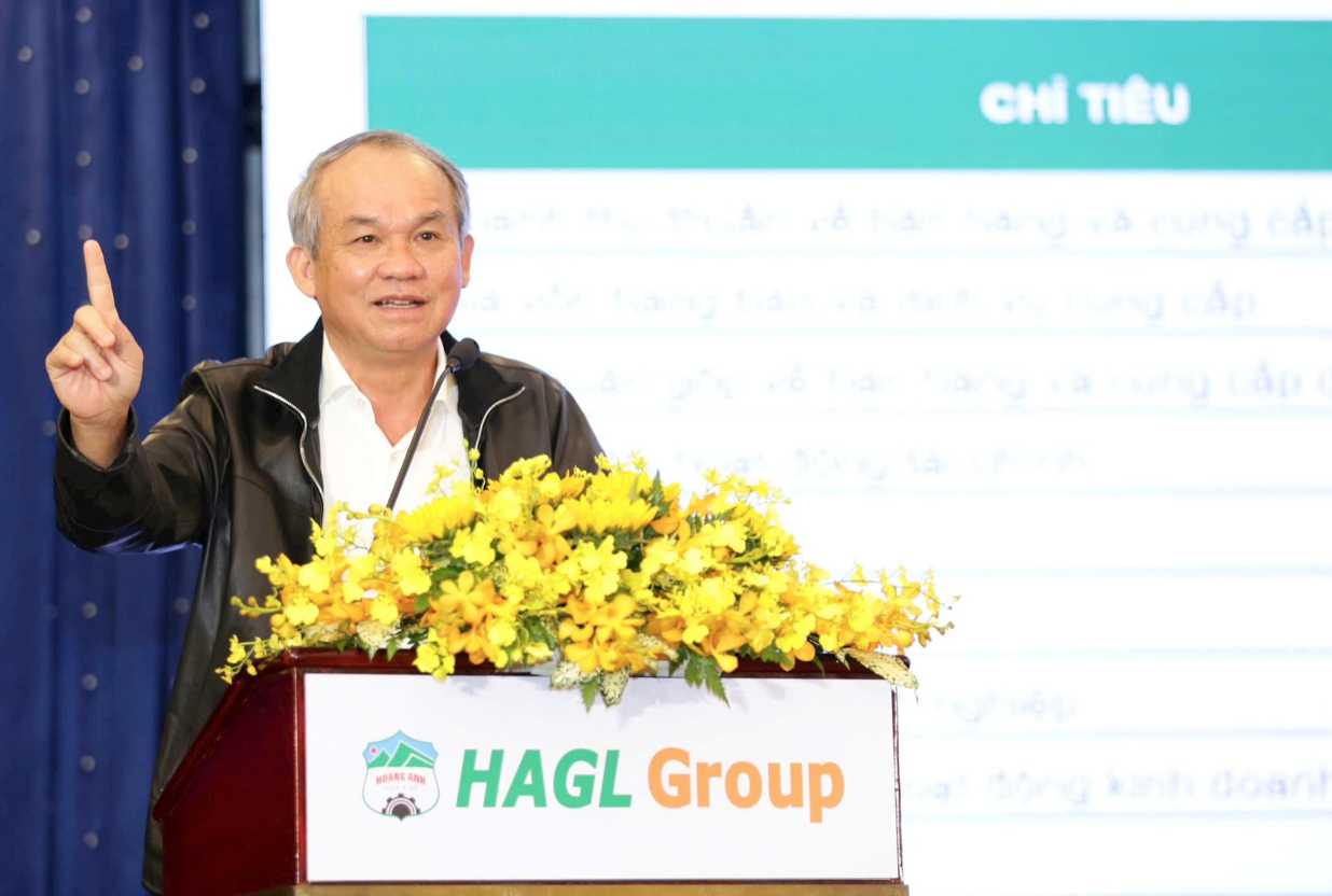 Bầu Đức trải lòng việc bán hết tài sản trả nợ, tái cấu trúc thành công sau 10 năm