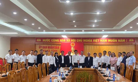 Chủ tịch UBND Tỉnh Hà Tĩnh tiếp đoàn Hội Doanh nghiệp Nghệ Tĩnh Tại TP.Hồ Chí Minh