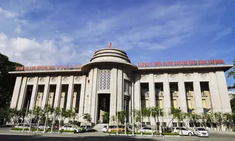 NHNN phản hồi nội dung ‘Đưa khách VIP, lãnh đạo ngân hàng vào diện giám sát chống rửa tiền’