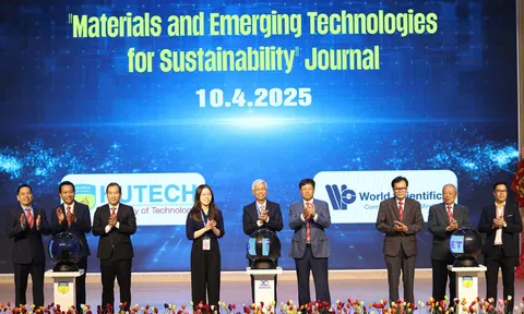 TP.HCM bàn kế “thoát” mô hình phát triển dựa vào tài nguyên và nhân công giá rẻ 