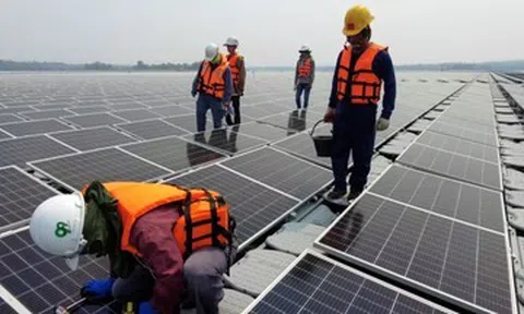 Hoa Kỳ áp thuế sốc với pin mặt trời, Việt Nam đối diện mức thuế lên tới 542%