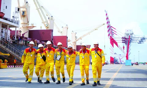 Cảng quốc tế Long An: Đại diện duy nhất được xướng tên ở giải thưởng Phát triển con người