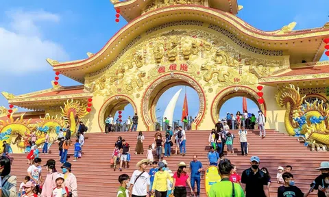 Sở Du lịch TP.HCM công bố 31 điểm đến du lịch thân thiện