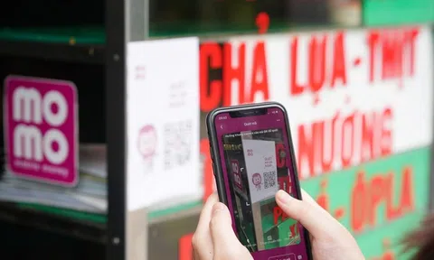 Siết quản lý ví điện tử, yêu cầu khai báo tài khoản: MoMo nói gì?