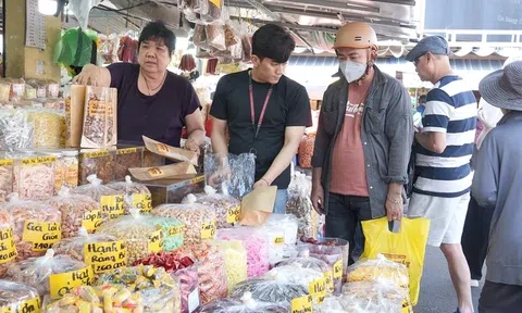 'Cấm' hộ kinh doanh có doanh thu thấp xuất hóa đơn: Hộ kinh doanh nhỏ lo gặp bất lợi