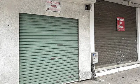 Nhiều mặt bằng trên 'đất vàng' tiếp tục ế khách thuê