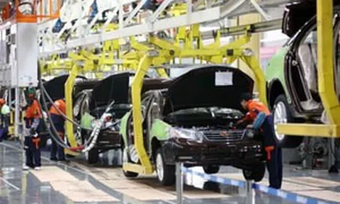Đề xuất bỏ điều kiện kinh doanh 6 lĩnh vực, ‘tranh luận’ về giá ô tô và thị trường