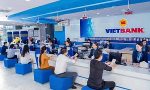 Gia đình Chủ tịch Dương Nhất Nguyên đang nắm bao nhiêu cổ phần tại VietBank?
