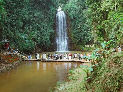 Quy Nhơn, Măng Đen hút khách nghỉ lễ 30-4 và 1-5