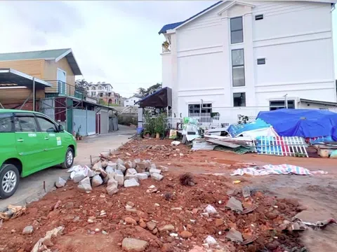 Đi ngược dòng, đất nền Lâm Đồng 'rơi tự do'