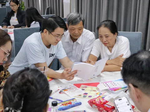 Đồng hành cùng con