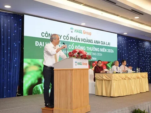 Bầu Đức: NĐT cũng nên xem xét mua HAG, 'nếu 1–2 năm nữa mà lỗ thì cứ kêu tôi ra chửi'