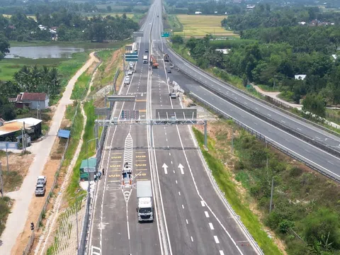Ba tuyến cao tốc lớn đồng loạt khai thác trước kỳ nghỉ lễ