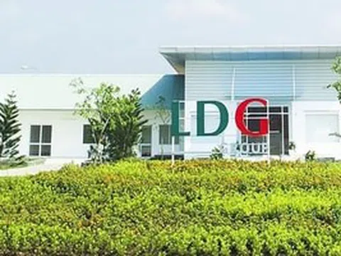 Sacombank thẳng tay siết 507 sổ đỏ của một doanh nghiệp bất động sản